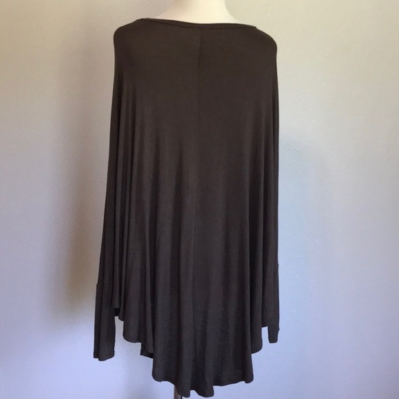 LUXE Size M Brown Super Soft Drape Sleeve Top - Picture 4 of 5